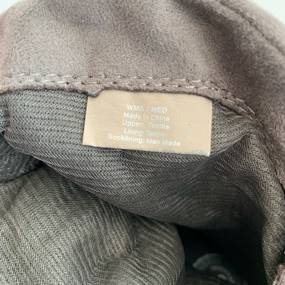 So Brand Dark Gray Microsuede Slouchy Pull On Ankle Boots Woman’s 7M - Picture 8 of 10